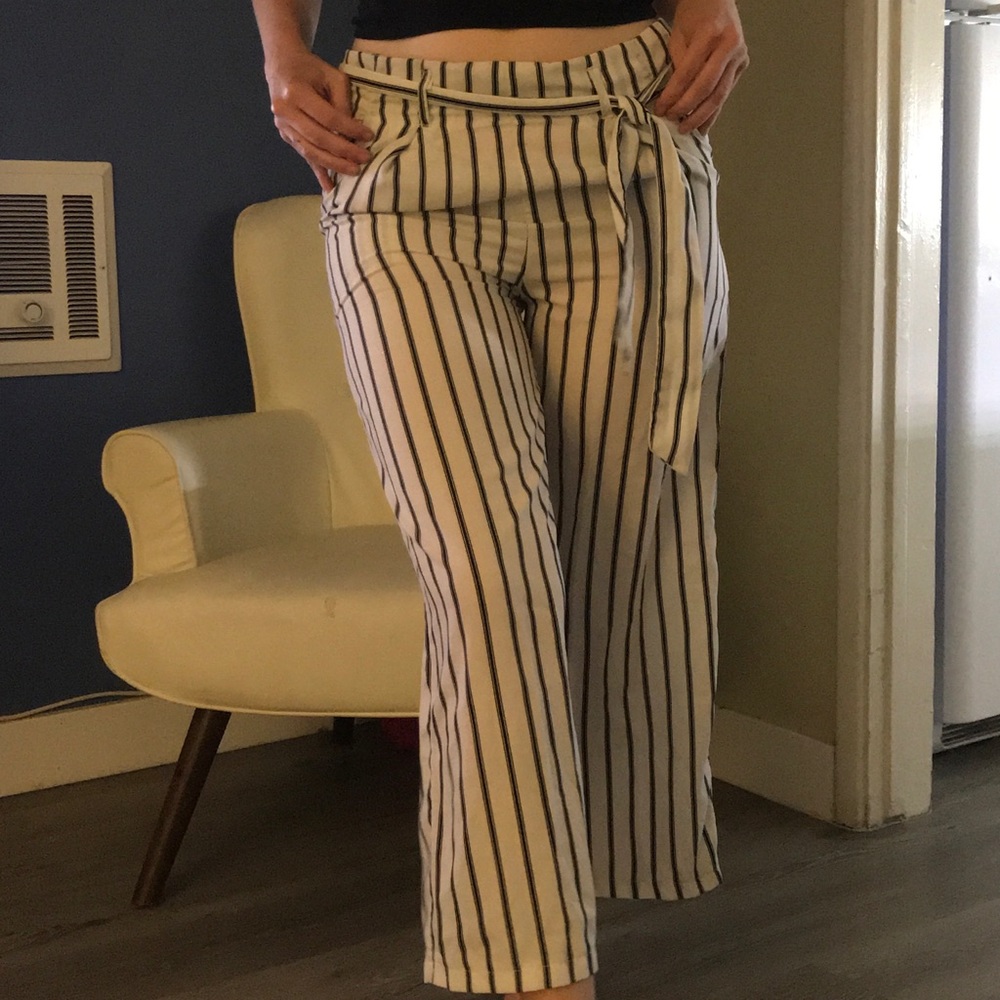 Wide leg pinstripe pants, super comfy!